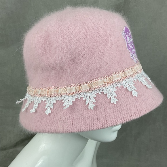 Angel cherubs patch angora fur soft pink upcycled 90s fuzzy bucket hat - Picture 3 of 8